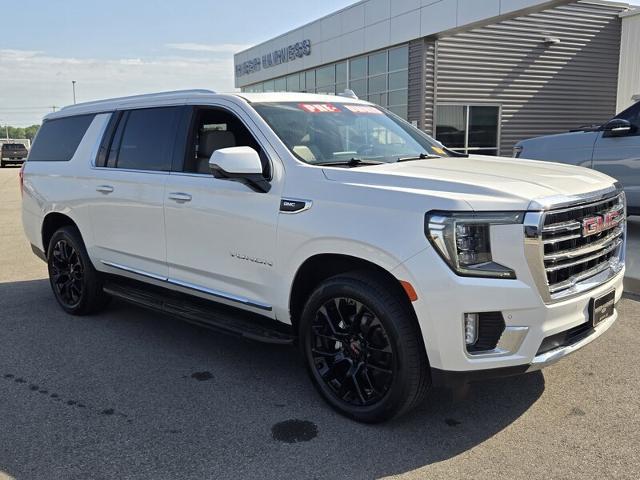 2022 GMC Yukon XL 4WD SLT