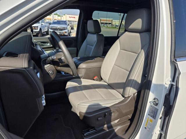 2022 GMC Yukon XL 4WD SLT