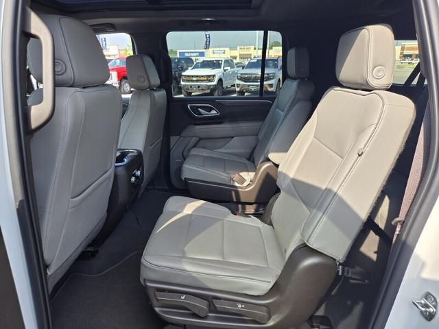 2022 GMC Yukon XL 4WD SLT