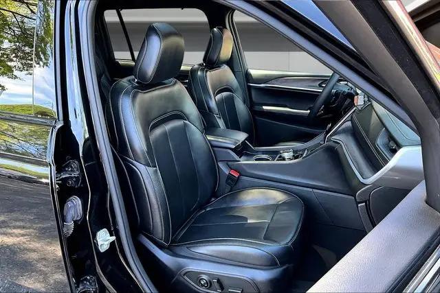 2024 Jeep Grand Cherokee L Limited 4x4