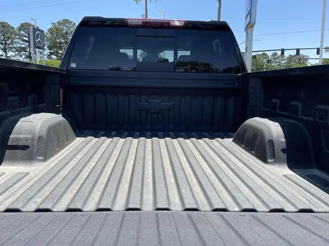 2026 Chevrolet Silverado 1500 4WD Crew Cab Short Bed LTZ