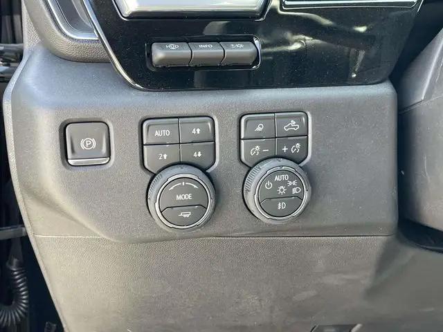 2026 Chevrolet Silverado 1500 4WD Crew Cab Short Bed LTZ