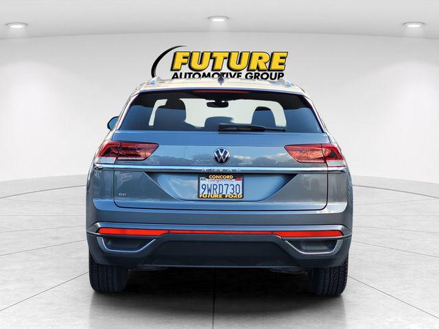 2022 Volkswagen Atlas Cross Sport 2.0T SE