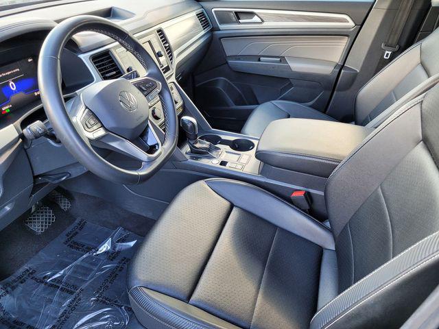 2022 Volkswagen Atlas Cross Sport 2.0T SE