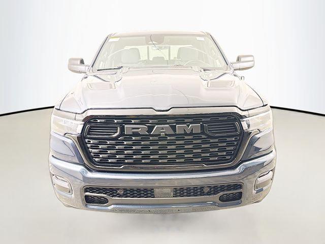 2026 RAM Ram 1500 RAM 1500 EXPRESS CREW CAB 4X4 57 BOX