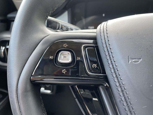 2023 Lincoln Aviator Standard