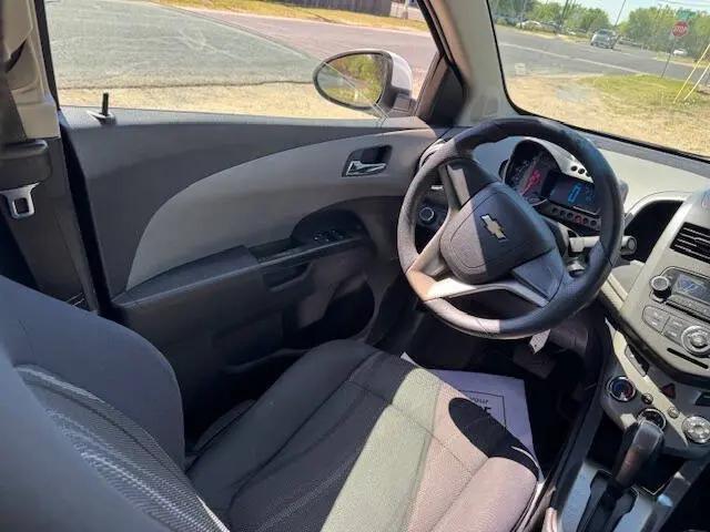 2012 Chevrolet Sonic 2LT