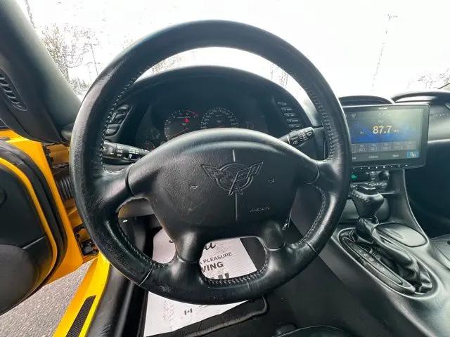 2004 Chevrolet Corvette Base