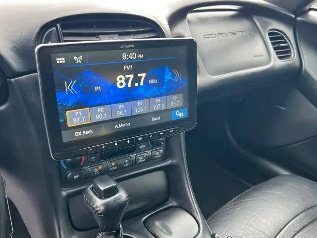 2004 Chevrolet Corvette Base