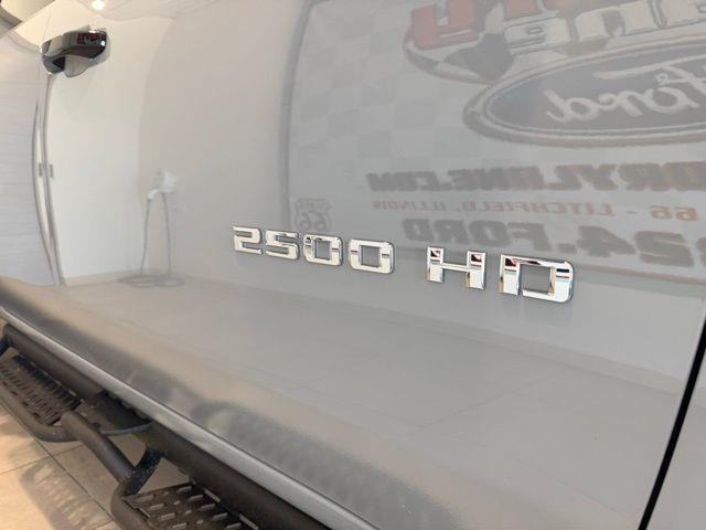 2025 Chevrolet Silverado 2500HD 4WD Crew Cab Standard Bed ZR2