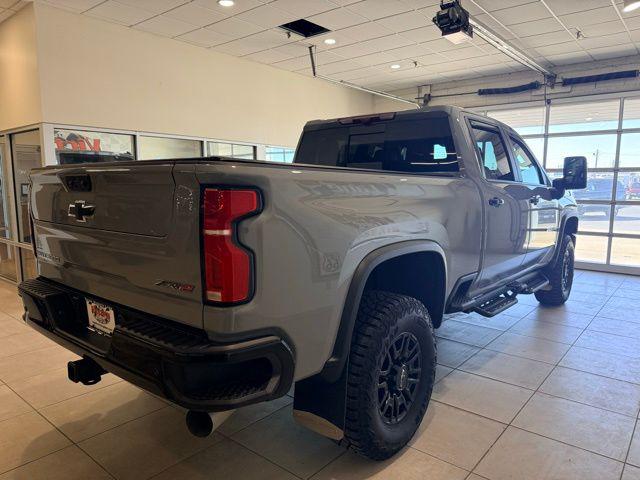 2025 Chevrolet Silverado 2500HD 4WD Crew Cab Standard Bed ZR2