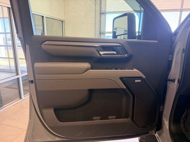 2025 Chevrolet Silverado 2500HD 4WD Crew Cab Standard Bed ZR2