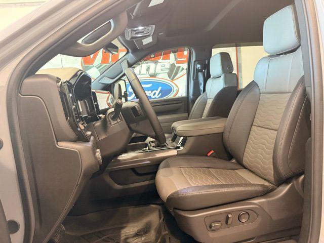 2025 Chevrolet Silverado 2500HD 4WD Crew Cab Standard Bed ZR2