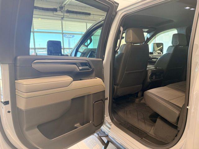 2025 Chevrolet Silverado 2500HD 4WD Crew Cab Standard Bed ZR2