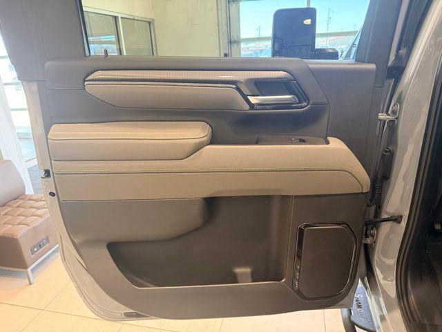 2025 Chevrolet Silverado 2500HD 4WD Crew Cab Standard Bed ZR2