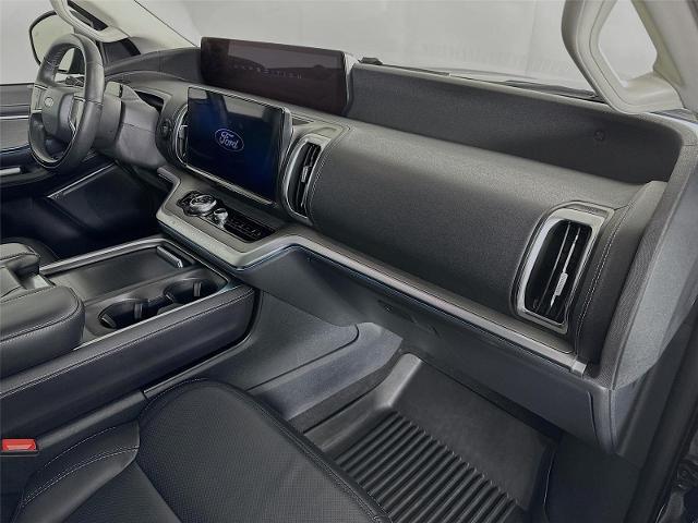 2025 Ford Expedition Platinum MAX
