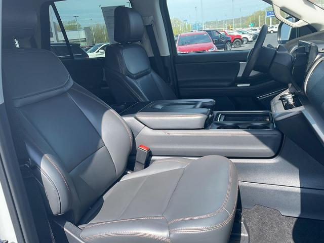 2025 Ford Expedition Active MAX