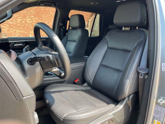 2025 Chevrolet Tahoe 4WD Z71