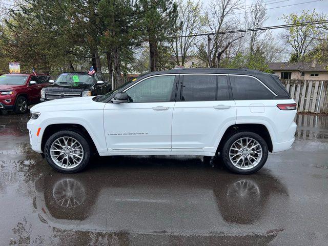 2025 Jeep Grand Cherokee Summit 4x4