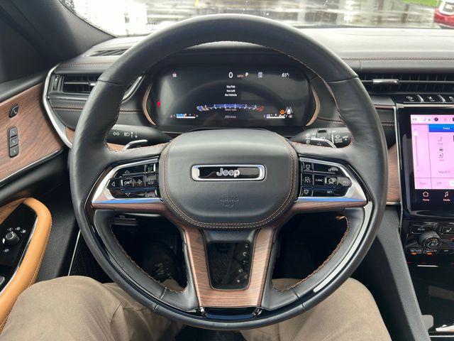 2025 Jeep Grand Cherokee Summit 4x4
