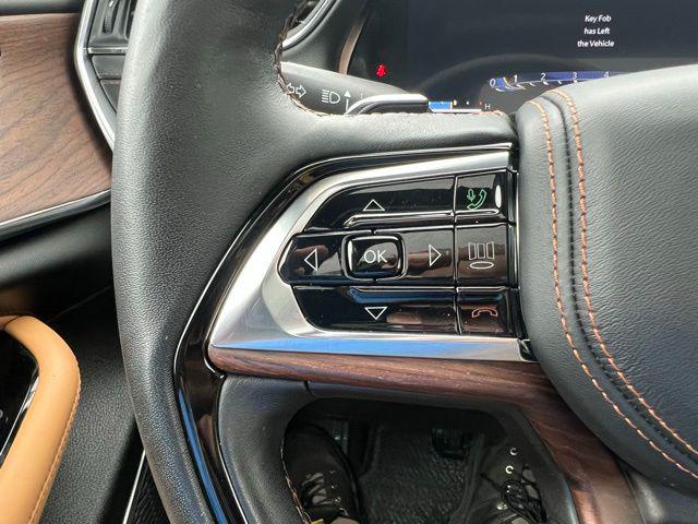 2025 Jeep Grand Cherokee Summit 4x4