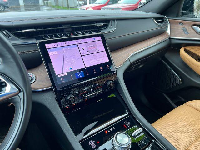 2025 Jeep Grand Cherokee Summit 4x4