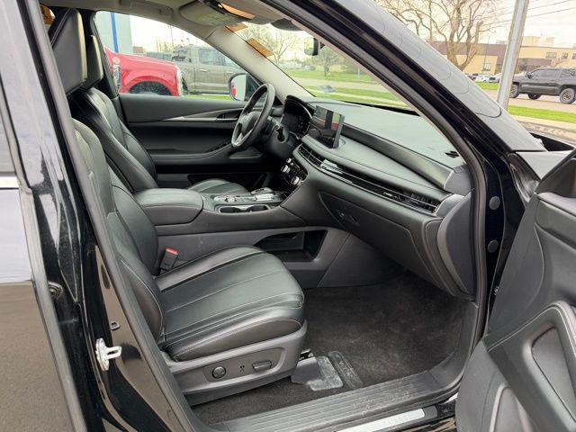 2024 INFINITI QX60 LUXE AWD