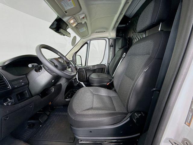 2025 Ram ProMaster 2500 Cargo Van Tradesman Low Roof 136" WB w/Pass Seat