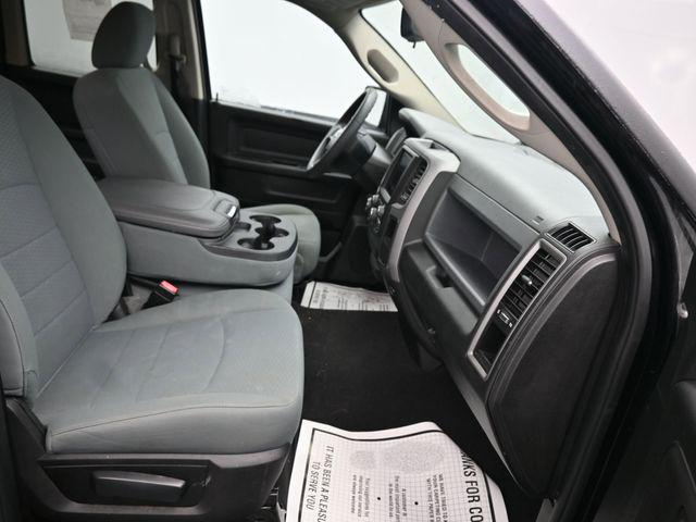 2019 Ram 1500 Classic Express Quad Cab 4x4 6'4" Box
