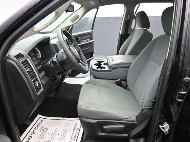 2019 Ram 1500 Classic Express Quad Cab 4x4 6'4" Box