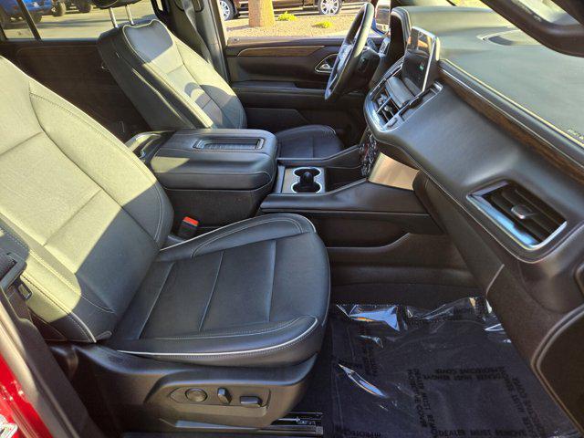 2024 Chevrolet Suburban 4WD Premier