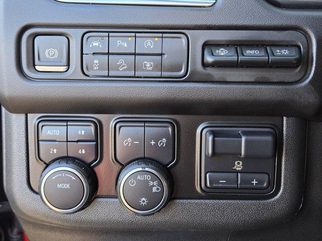2024 Chevrolet Suburban 4WD Premier