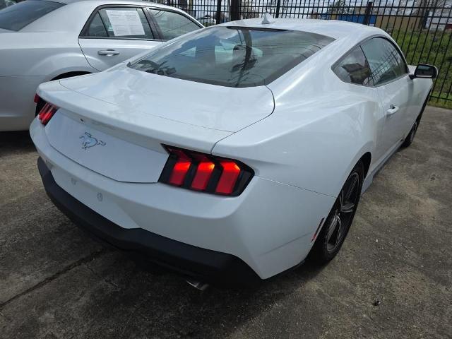 2024 Ford Mustang EcoBoost Fastback