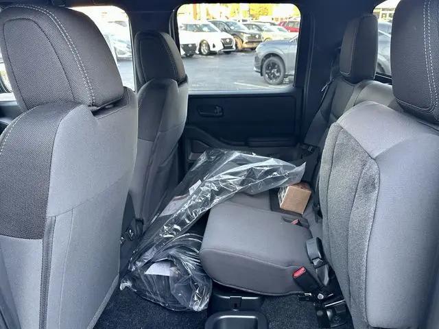 2026 Nissan Frontier Crew Cab SV 4x4