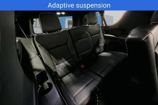 2024 Chevrolet Suburban 4WD Premier
