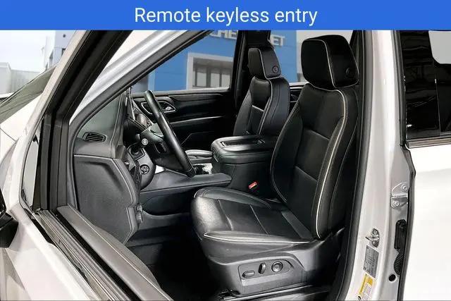 2024 Chevrolet Suburban 4WD Premier