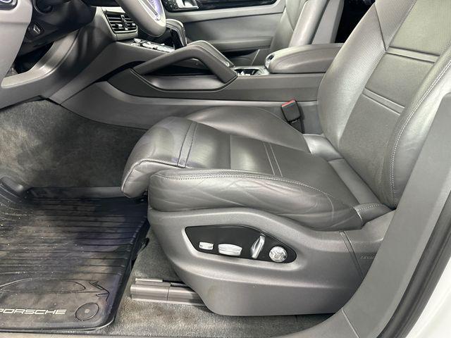 2019 Porsche Cayenne Base