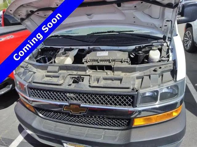 2021 Chevrolet Express Cutaway Work Van