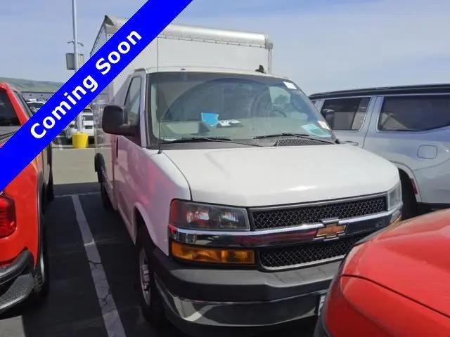 2021 Chevrolet Express Cutaway Work Van