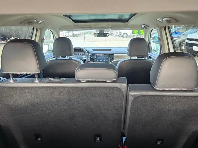 2023 Volkswagen Atlas 3.6L V6 SEL