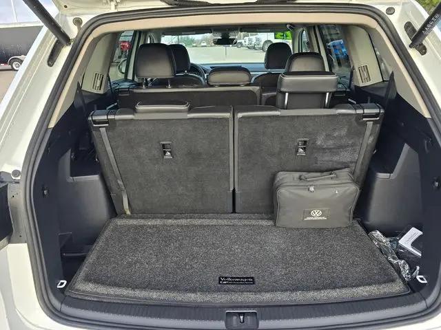 2023 Volkswagen Atlas 3.6L V6 SEL