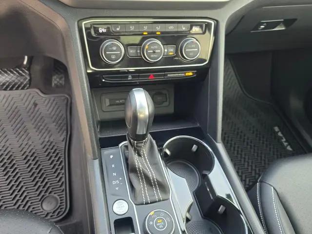 2023 Volkswagen Atlas 3.6L V6 SEL