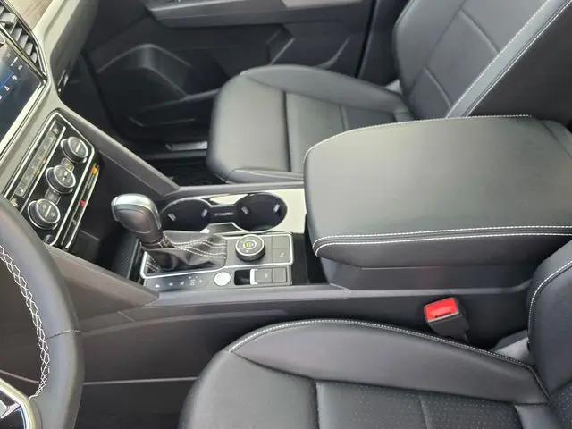 2023 Volkswagen Atlas 3.6L V6 SEL