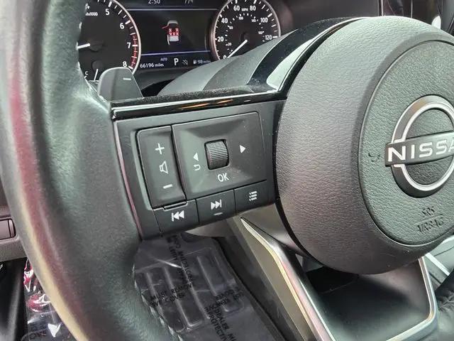 2022 Nissan Pathfinder SL 4WD