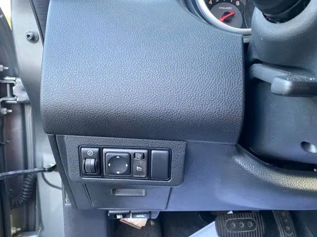 2009 Nissan Versa 1.8SL