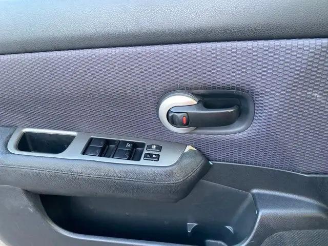 2009 Nissan Versa 1.8SL