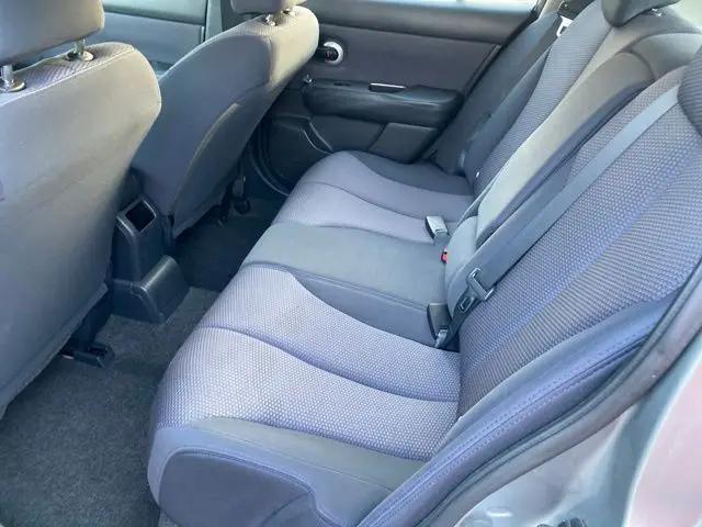 2009 Nissan Versa 1.8SL