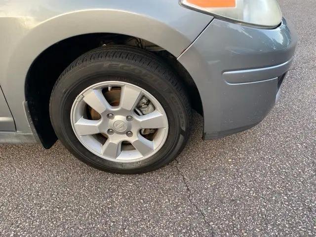 2009 Nissan Versa 1.8SL