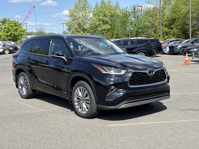2026 Toyota Highlander Hybrid Platinum 2026 Toyota Highlander Hybrid Platinum