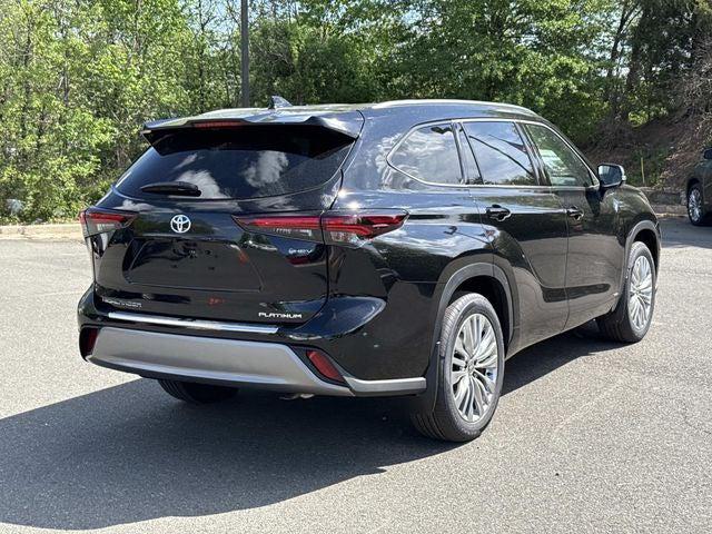 2026 Toyota Highlander Hybrid Platinum 2026 Toyota Highlander Hybrid Platinum
